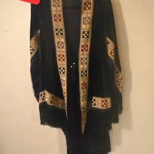 Exclusive Velvet Embroidered Kimono Poncho with Fringe Detailing ✨